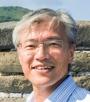 石谷 善博 教授