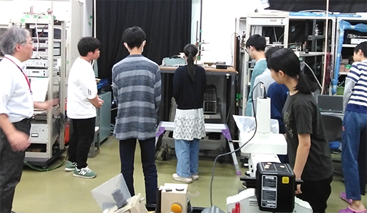 5/6　千葉大学理学部物理学科　実験室見学